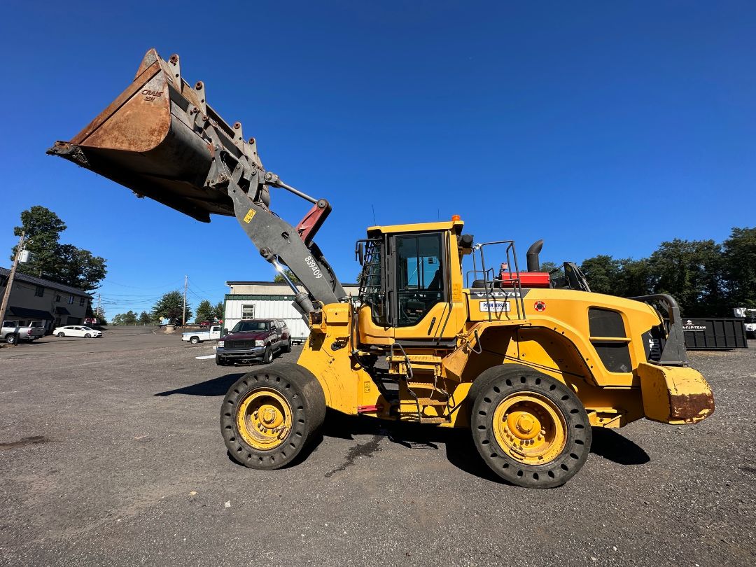 2013 VOLVO L120G - Image 3